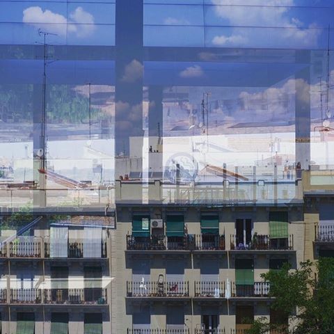 Dedans / dehors (12/07/2018)
#reinasofiamuseum #reinasofia #museoreinasofia #musee #museo #museum #madrid #espagne #spain #architecture #architecte #architect #jeannouvel #ciel #sky #dedans #dehors #inside #outside #reflet #reflection #immeuble #building #fujifilmxt20 #xt20 #fujinon #fujinon35mm #35mm #bokeh