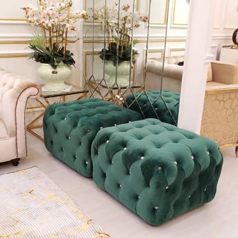 Stool 60*60cm
Emerald Green
BERMINAT WASAP YE  60198403263/60168011752
Jemput dtg ke showroom kami
@HOUSE OF DECOR 
BY YANN ARIFF
9G,  JLN PUJ 3/10,
TAMAN PUNCAK JALIL
43300 SERI KEMBANGAN 
SELANGOR
#modernluxury #decor #homedecor #homesweethome #luxury #deco #rumahkusyurgaku #wingchair #chesterfieldsofa #luxuryfurniture #chesterfieldsofamalaysia #sparkle #mirrorfurniture #ssf #glam #blingbling #luxury #yannariffdecor #floristmalaysia  #flowerarrangement #flower #yannariffdecor #livingroom  #diningroom  #luxuryhomes #dekorasirumah #ruangtamu  #ruangmakan #dapur #stainlesssteelfurniture #sofa
#houseofdecorbyyannariff
