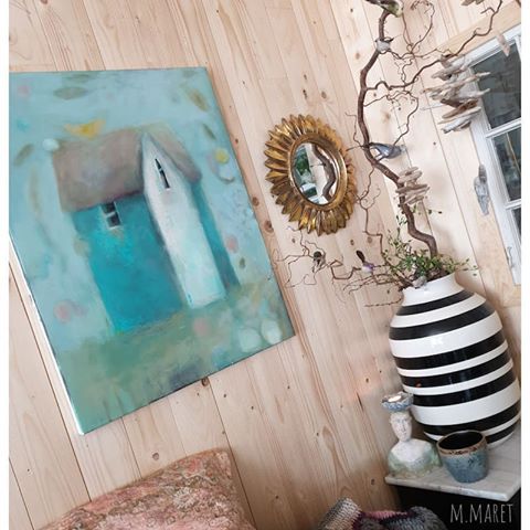 "Husan mine" #artistnorway #artistoninstagram #maleri #malerier #interiordesign #kalher #kälher #acrylicpainting #acrylicartwork #painting🎨 #paintingprocess #acrylicpainting #Norway #northennorway #mittnordnorge #nordnorge #nord #nordiskehjem #mittnordiskehjem "#bird #woodworking  #woodhouse #wood #myworks