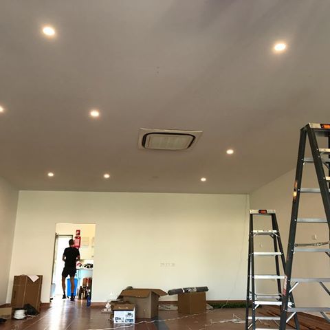 Chinese restaurant in we recently completed! We installed 12 pendant lights, 4 cameras, power and data to the point of sale. #electrician #burleighelectrician #sparky #electrical #reno #renovation #powerpoints #lighting #communications #electricalwork #pendant #electricalcontractor