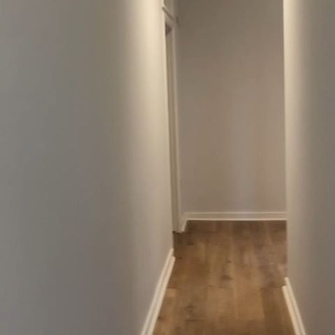 The flat is finished!!!!!!!!!! 🥳🤩 I was really bad at uploading progress pics and videos but I will soon be uploading some BEFORE pics and some more AFTER pics once we start furnishing. That way you can see just how new and improved the gaff is! 🥰
#renovation #interiordesign #interiør #renovationproject #fixerupper #design #walltowallstyle #interiormilk