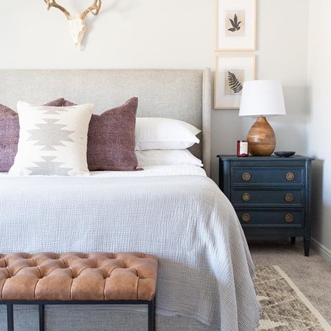 A space that’s almost just as beautiful as the snooze button. 💤
Shop our Gray Area Rug via the Marrakesh Collection on @Houzz. #currentdesignsituation
(via @whitneyandcodesign)