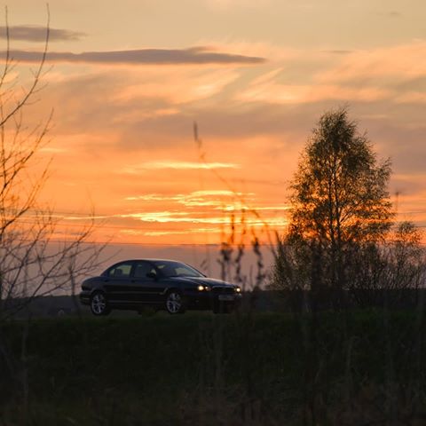 #одинцовский_район #небо #природа #вечер #весна #закаты #закат #деревья #авто #солнце #красиво #облака #люблюодинцово #оди #nikon #nikonrussia #nature