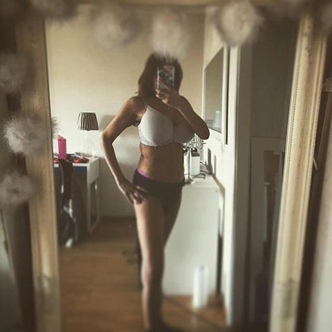 here's a picture of @tiildahallden
If you want to have a SHOUTOUT on my page send me a Mirrorselfie of you!
#love #style #today #photooftheday #girl #amazing #smile #follow4follow #like4like #l4l #f4f #look #instalike #igers #picoftheday #instadaily #instafollow #followme #me #instagood #bestoftheday #follow #selfie  #mirrorselfie #mirror #mirrorpic #shoutout #cool #beautiful