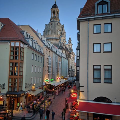 Dresden Corners
.
.
.
#pixel2x
.
.
#dresden #citycorner #city #citylife #art #history #architecture #architecturephotography #streets #streetphotography #frau #frauenkirche #igersgermany #travelart #travelgram #germany #foodie #foodlover #nature #worldwar2 #oldtown #altstadt