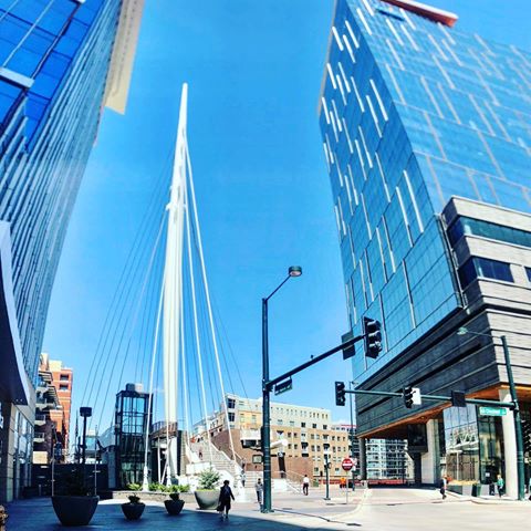 It’s another beautiful sunny day in Denver yawl.
.
.
#denver #colorado #300daysofsunshine #moresunthanhonolulu #rockies #west #livingincolorado #workingindenver #awesome #groupsystems #thinktank #ipa #rpa #automation