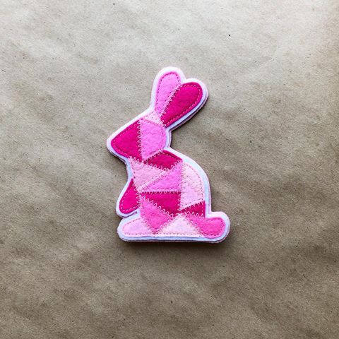 #pink #rabbit #spring #time #easter #handmade #handmade #children #mom #withlove #homedeco #soft #brosh #felt #sweet #baby #busy #book #💓 #🐰