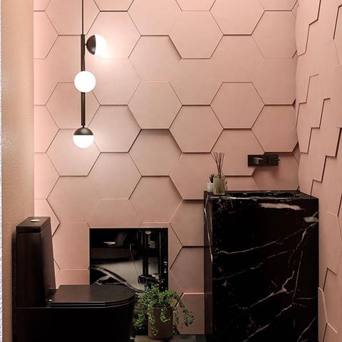 Inspiração de um lavabo lindo!! A combinação de rosa e preto ficou perfeita! 😍
.
.
→Projeto: @nataliajacobarquitetura .
.
→Nossos instas: @arquitetajessicaivanqui @natachaditzel.arquitetura .
.
#geraçãocarolcantelli #grupojsmais #qgdalores