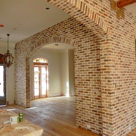 Do you love exposed brick? Check out this BAS Concepts brick feature. 
#houstonbuilder #houstonhomes #basconcepts #houston #builder #braesheights #aftonoaks #houstonrealestate #houstonluxuryhomes #houstonrealtor #homebuilder #bellaire #houstoncustomhomes #buildinghouston #knollwood #housegoals #custombuilder #customhomebuilder #homesofinstagram #kitchengoals