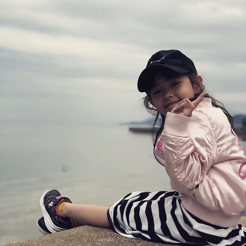 今日は長崎行ったよ( ･ᴗ･ )
写真がこれだけしかない( ･ᴗ･ )あはは
#海 #いとこ #女の子 #5歳女の子 #3歳女の子