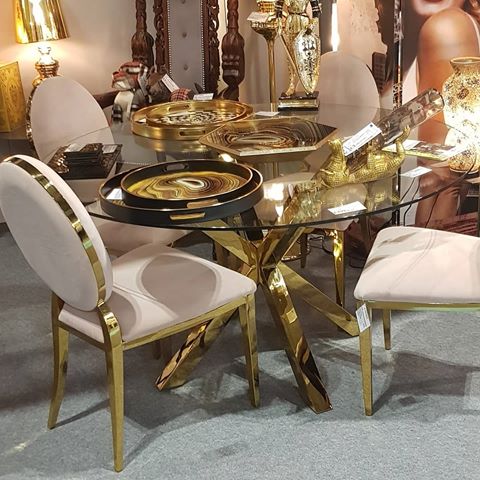 CHECK OUR STORY OUT TODAY FOR DINING SETS & SOME OFFERS ☝️☝️☝️☝️
.
.
LOVE THIS GOLD & PINK BLUSH ROUND DINING SET DM FOR PRICE / ORDER INFO @inspire_my_home_ .
.
#dining #dine #dineinstyle #kitchen #fashionista #homeinspo #modernlife #glamdecor #dreamy #newhome #dreamhome #interiors #inspo #inspirational #design #homeobsessed #coffeetable #sofagoals #sofa #greyhome #fur #mirror #lighting #showhome #fashionblogger #newranges #newidea #bespoke #instagramers #furniture