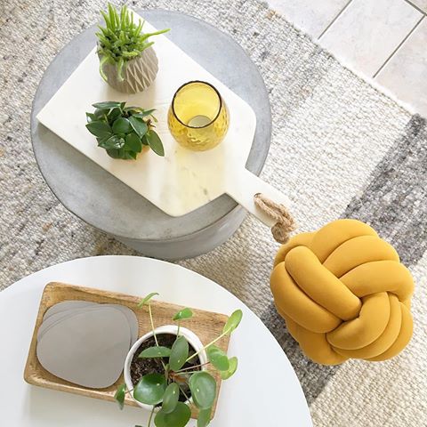 Mix things up for the Spring season by adding little hints of ☀️ into your home. Inspiration taken from: @homebysoph. #interiorinspo #yellowhome #mybigyellowhome