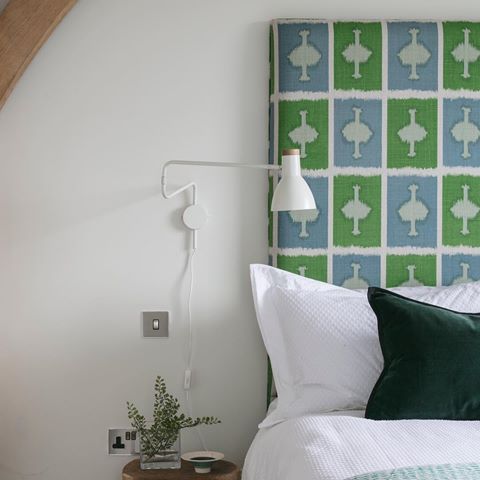 Christopher Farr fabric + simple styling in our sustainable new build project 💚 #interiorstyling #christopherfarrcloth