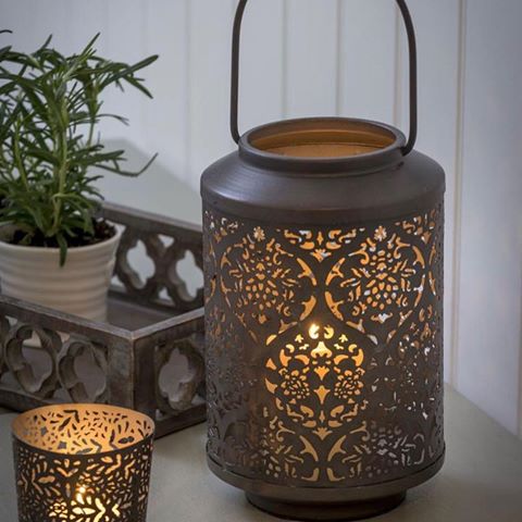 Last one of these large lanterns left!! Matching tealight holders also available.
Go in make your Friday and treat yourself 💕
.
.
.
#interior4you1 #myhomedecor #homeaccessories #myhomevibe #northantsbusiness #friyay #treatyourself #lanterns #pipedreamsdecor