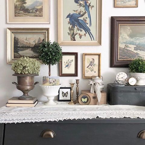 Take a look at this amazing vintage artwork from the lovely home of Amber  @culdesac_cottage. Head over to her page for inspiring decor ideas and lots of warm hospitality. So beautiful! 🌸#interiordecorating #homedecor #homesweethome #homedecoration #vintage #vintageart #housebeautiful #homestaging #interiordecor #interiorstyling #interiorinspiration #homesweethome🏡 #wallart #wallartdecor #cottagestyle #farmhouse #cozyhome #traditionaldecor #decorinspiration #orangecounty #anaheim #tustin #irvine #yorbalinda #brea #fullerton