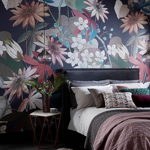 Another NEW mural available next week!
Create a dramatic look with Clematis Ebony wall mural.
Hand-drawn trailing blossom and intertwining leaves on a spectacular scale in deep, rich colours.