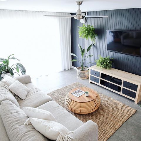 I love creating a holiday at home vibe and making a space feel relaxed. 
Ensuring there’s a comfy place to rest, appropriate heating/cooling, some greenery and minimal clutter. 
So for me lots of functional storage is key.  My Mico coffee table from @castleryau fits that brief, as it suits my relaxed vibe and doubles as storage with its removable top 😍
.
.
.
.
.
.
.
.
#apartmenttherapy #bohostyle #bohodecor #coastalluxe #coastalhome #houseplants #houseplantclub #diy #hygge #houseandgarden #modernhomes #wallpanelling #instagood #instadaily #interiordesign #homebeautiful #australianarchitecture #love #nature #renovation #remodel #blackwall  #interior4inspo #livingroom #livingroomdecor #hbmystyle #coffeetable #interiordecorating #homesweethome #sunday
