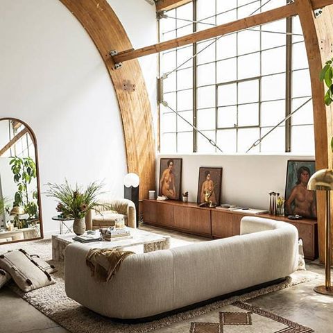 Designer Sally Breer’s former home in the Frogtown neighborhood of Los Angeles is the loft of our dreams: expansive casement windows flood the open plan with sunlight, and massive wood arches extend overhead, lending warm texture and soft curves. “The windows make the loft special,” @sallybreer says. “But those heavy wood arches span the height of the space and take it over the top.” To see more of the impossibly cool space, check out the link in bio.
-
Photos by @laurejoliet
#loft #loftliving #frogtown #moderndesign #modernart#interiordesign